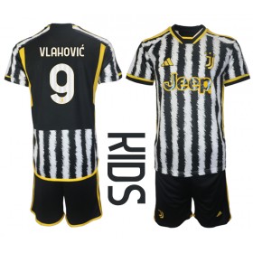 Baby Fußballbekleidung Juventus Dusan Vlahovic #9 Heimtrikot 2023-24 Kurzarm (+ kurze hosen)